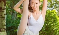 Beijing Sports University, a horse goddess, popular 360 degrees, and the sky is stunning