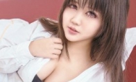 Monday Welfare Meitu refreshing her mind and wanting to work with the gentle black silk girl