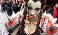 The Orcs appeared on the earth! World of Warcraft French premiere large wave cos strike