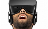 Men scare a woman screaming!Most people are scared to paralyze VR horror games