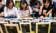 Wuhan University graduates have economic brains to sell "school flowers" for a few hours of income tens of tho