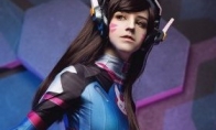 "Overwatch" licks the screen -level COS brown -eye D.VA? Have you ever seen it?