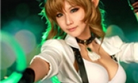 Hot pants cute girl is coming to spiral cat latest "League of Legends" cosplay