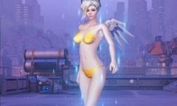 Netizens make "Overwatch" golden underwear skin too hot and spicy eyes