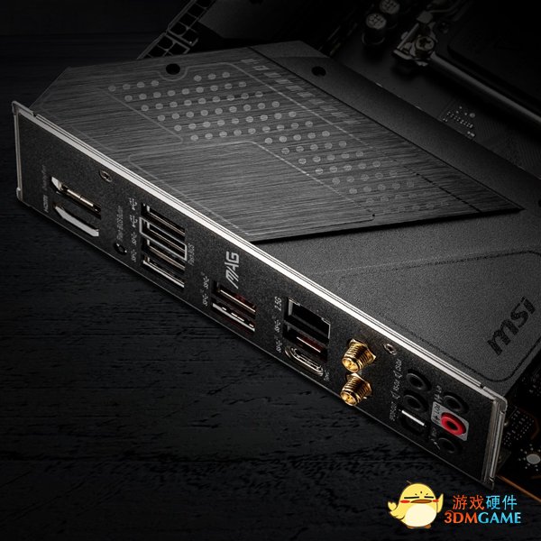 微星自曝12代酷睿Z690主板：DDR5、DDR4都在