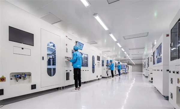 江波龙发布迷你封装DDR4内存：最先进1α工艺