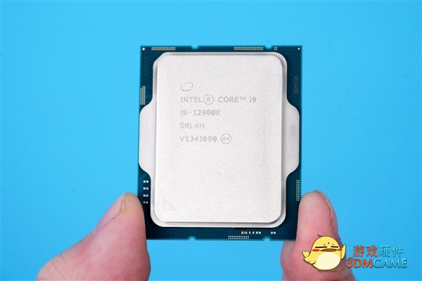 终于迎来新一代旗舰U！Intel i9-12900K处理器开箱图赏