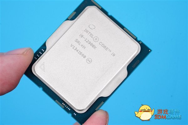 终于迎来新一代旗舰U！Intel i9-12900K处理器开箱图赏