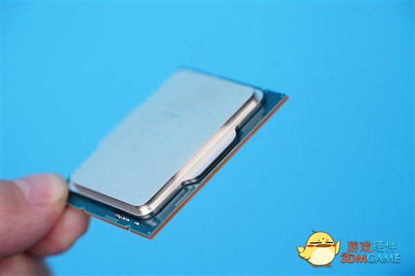 终于迎来新一代旗舰U！Intel i9-12900K处理器开箱图赏