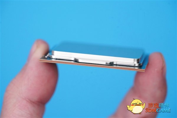 终于迎来新一代旗舰U！Intel i9-12900K处理器开箱图赏