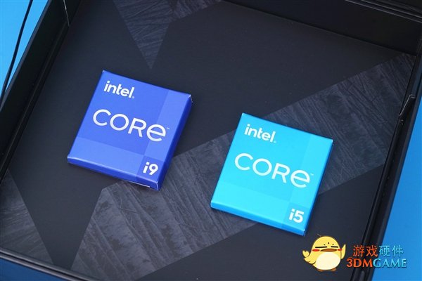 终于迎来新一代旗舰U！Intel i9-12900K处理器开箱图赏