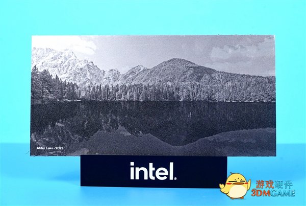 终于迎来新一代旗舰U！Intel i9-12900K处理器开箱图赏