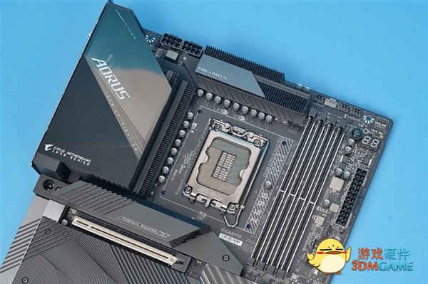 Intel 12代酷睿插座太紧：换个3D打印的试试