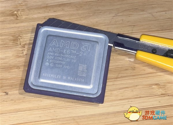 大神破解22年前的AMD K6-2+处理器：打开隐藏的128KB二级缓存