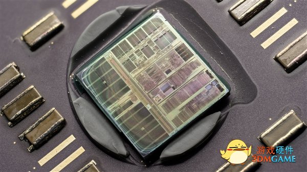 大神破解22年前的AMD K6-2+处理器：打开隐藏的128KB二级缓存