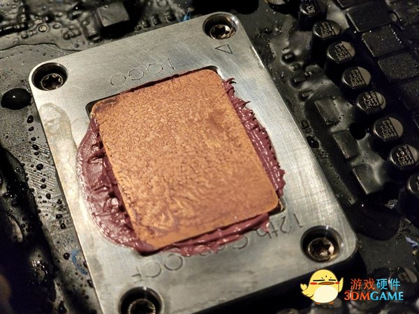 Intel i9-12900KS超频世界纪录：八核全开 冲上7.8GHz