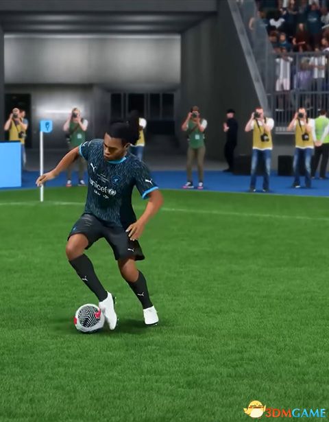 《EA SPORTS FC 24》全花式动作操作指南 实用花式动作按键教学