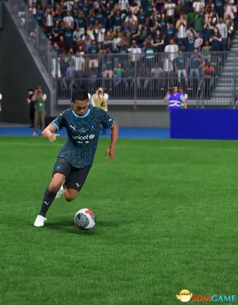 《EA SPORTS FC 24》全花式动作操作指南 实用花式动作按键教学