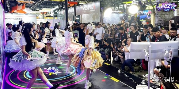 【CJ火爆直擊】《舞動之夜：狂歡》展臺燃爆ChinaJoy 2025！人潮、熱舞、游戲，根本停不下來