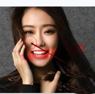 美图秀秀人物图像怎么加唇彩