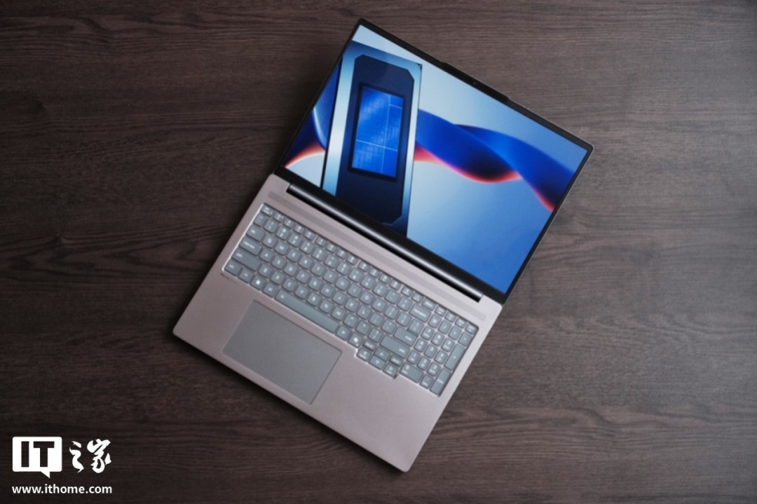 酷睿 Ultra X9 处理器 388H 体验：电竞级核显，续航超持久