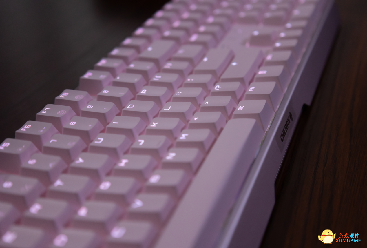 MX BOARD 3.0S樱粉版无线机械键盘评测：人见人爱，这才叫猛男粉！