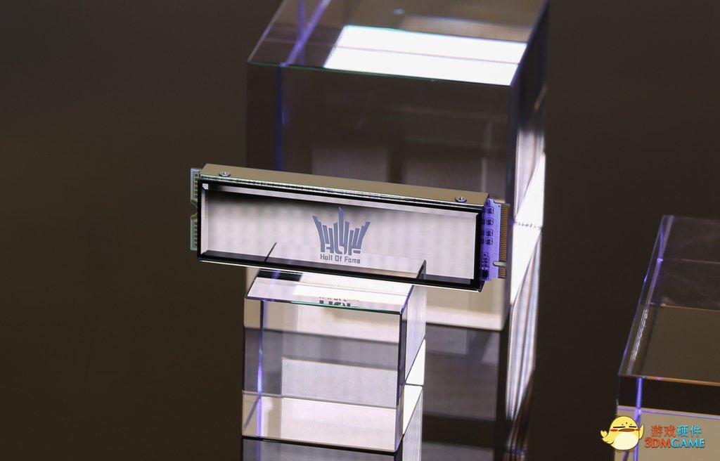 Intel 12代 CPU即将来袭，该选什么样的SSD？