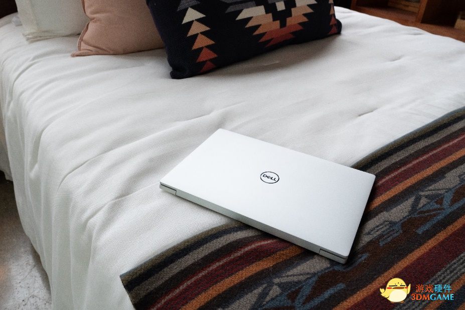 戴尔推出全新XPS 13，重塑自我，以简为美