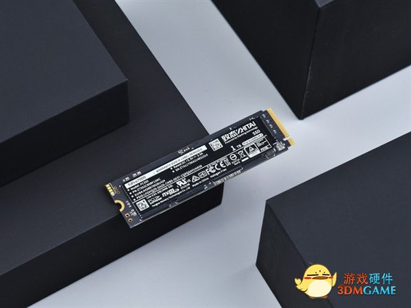 从Xtacking 1.0到2.0 致态TiPro7000超过7400MB/s性能的秘密