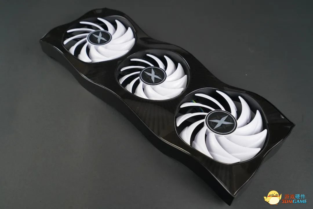 渲染无压力｜耕升 RTX 3090 Ti 炫光·超 OC STUDIO渲染评测