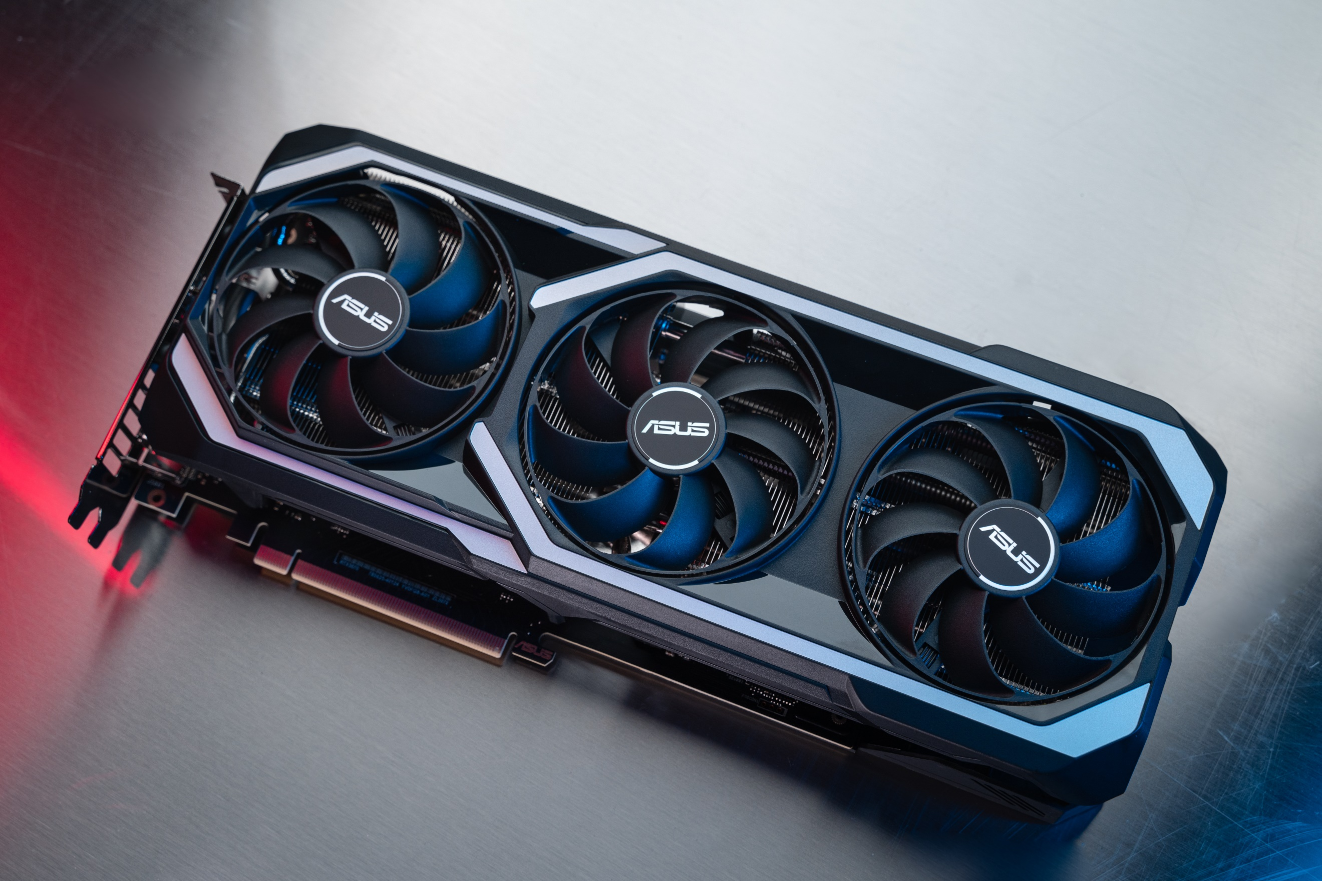 华硕RTX 30系显卡 即刻上手 RTX ON！