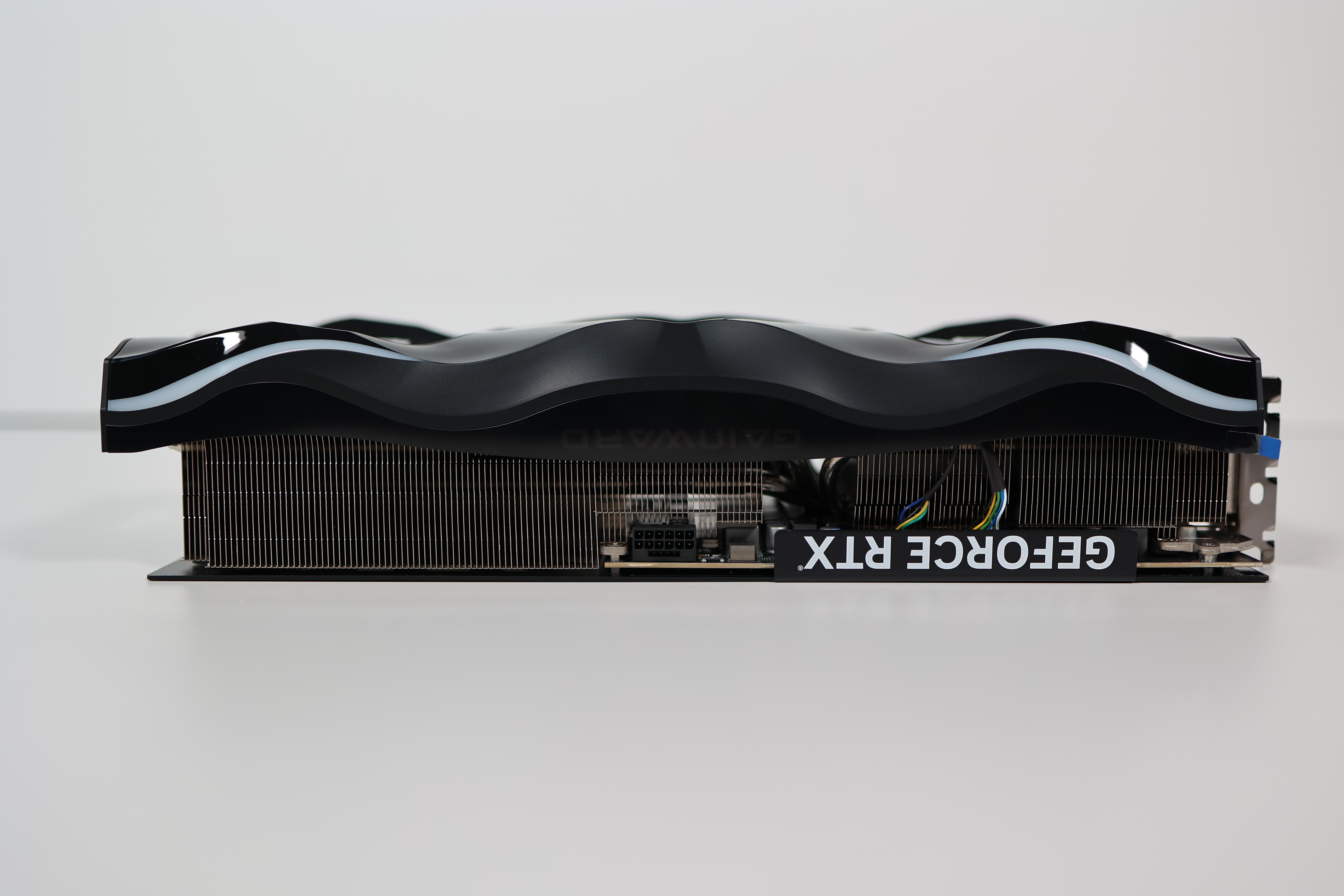耕升GeForce RTX 4090炫光OC显卡开箱图赏：