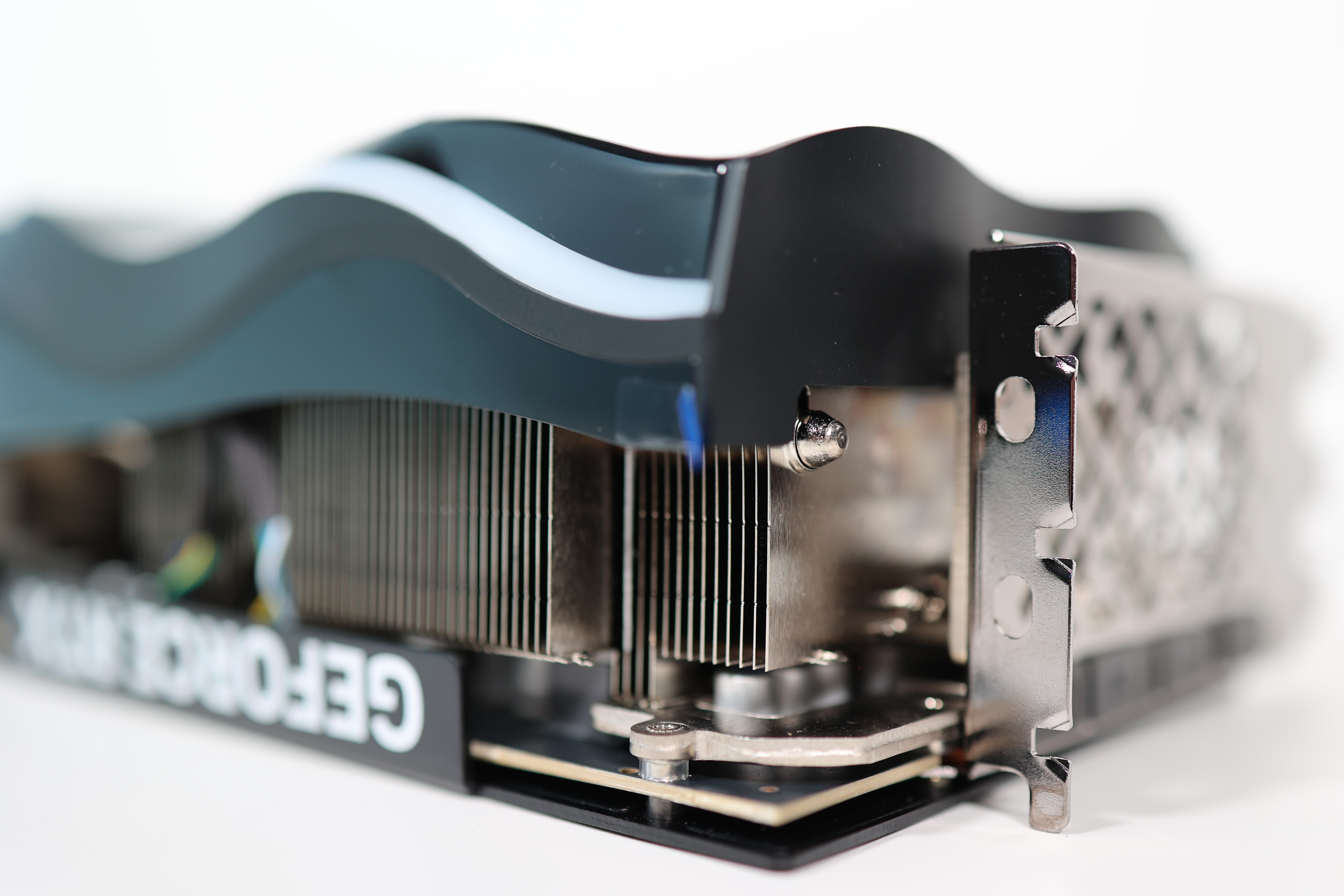 耕升GeForce RTX 4090炫光OC显卡开箱图赏：