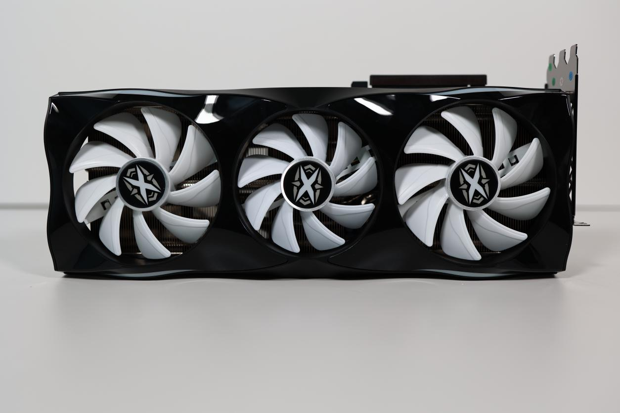 耕升 RTX 4090炫光OC 显卡评测：炫光闪耀，性能远超越预期