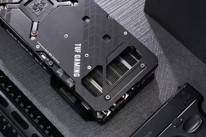 华硕RTX30显卡加速3D视频创作 思绪不受限效果更惊人！