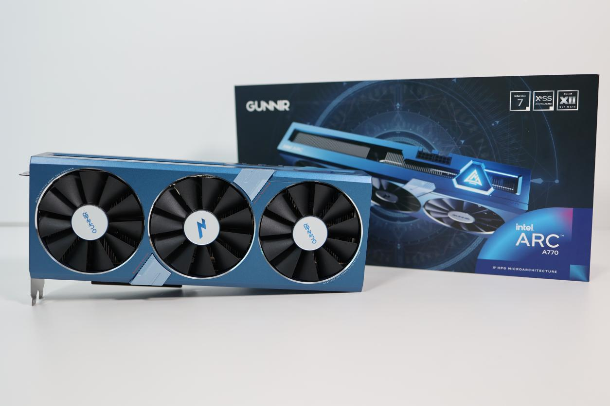 蓝戟 Arc A770 Flux 8G OC显卡测评：超高颜值 超高性价比
