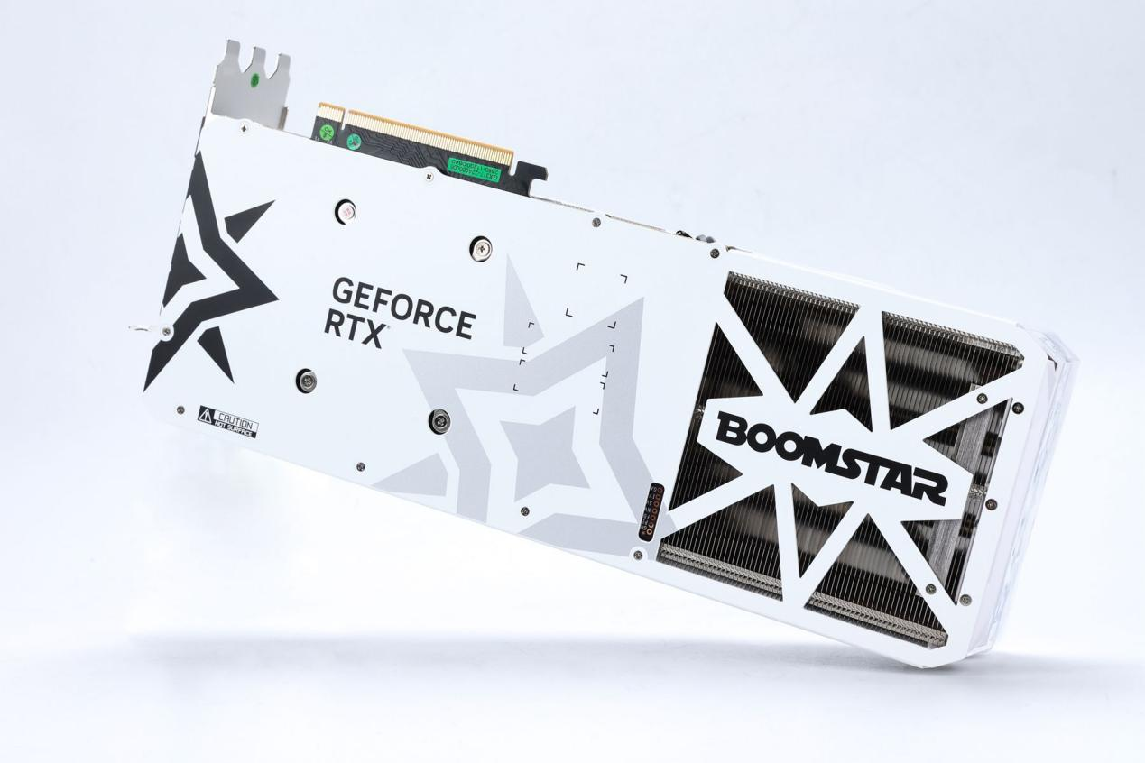 放肆玩！影驰 RTX 4080 16GB星曜 OC首发开箱评测