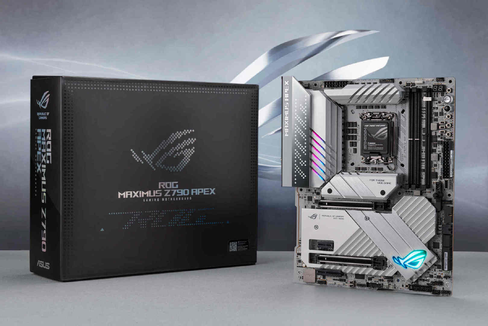 破9GHz！华硕ROG Z790 APEX主板再创超频新纪录