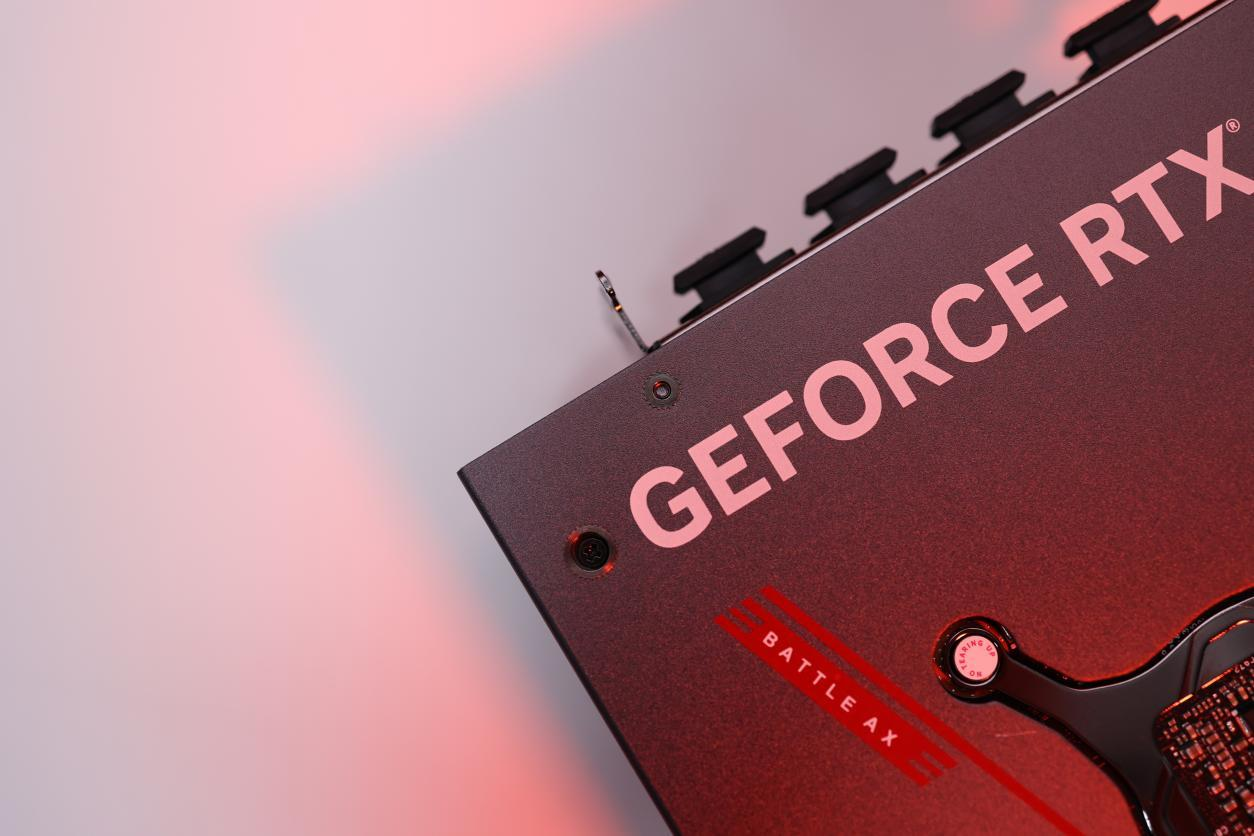 新晋2K甜品！七彩虹战斧 GeForce RTX 4070 Ti  携DLSS 3技术全面超越30系