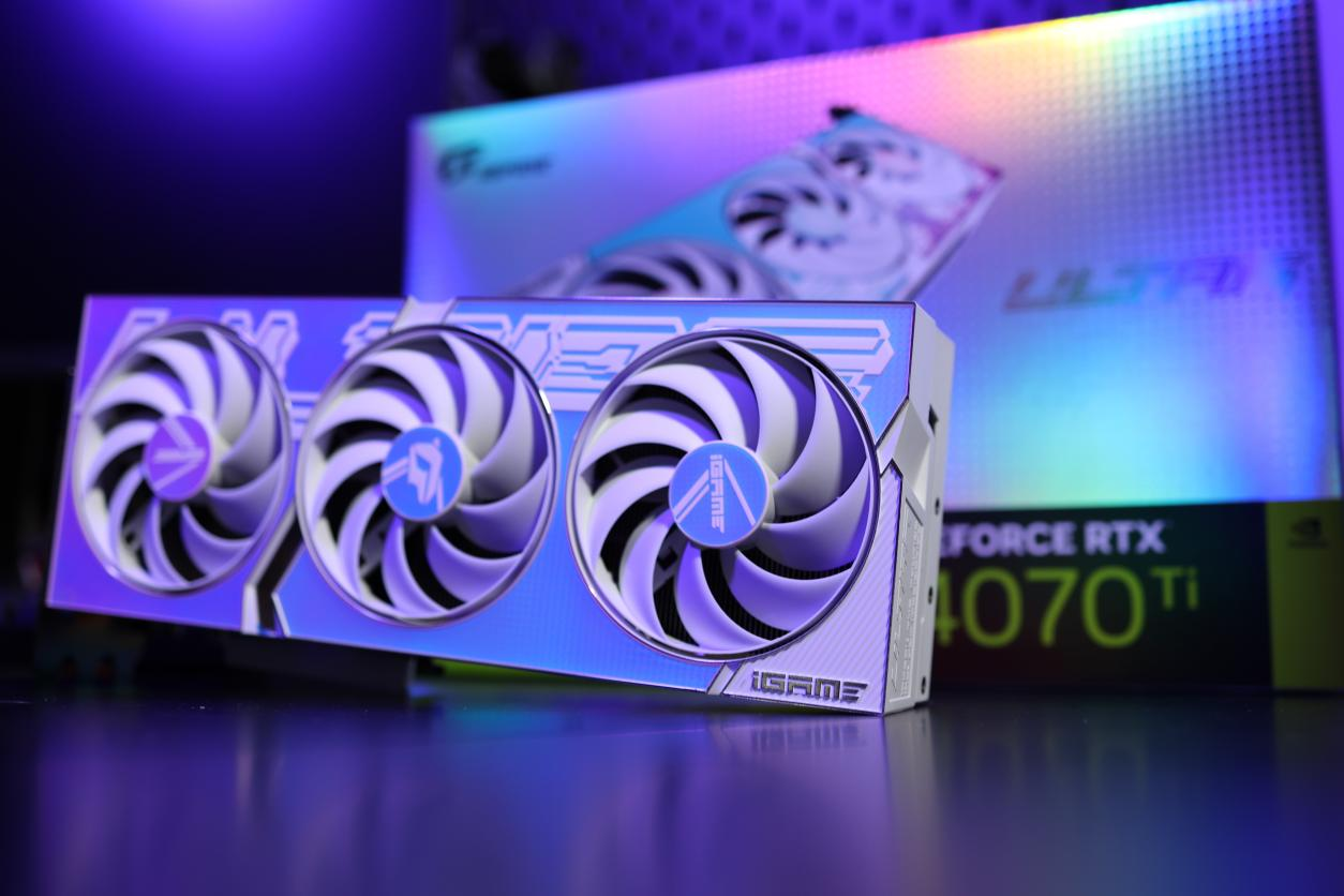 七彩虹 iGame  RTX 4070Ti Ultra W OC评测：艺术与科技的完美融合