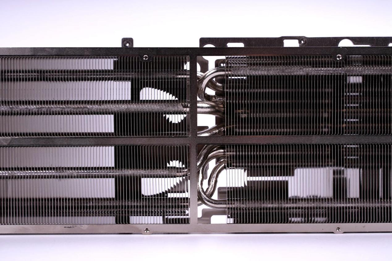 7势非凡！影驰 GeForce RTX™ 4070 Ti 星曜 OC首发开箱评测