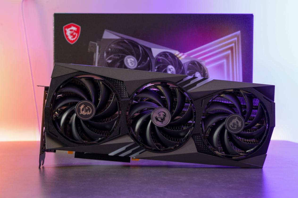 微星RTX 4070 魔龙评测：DLSS 3助力全新魔龙登上性价比之巅