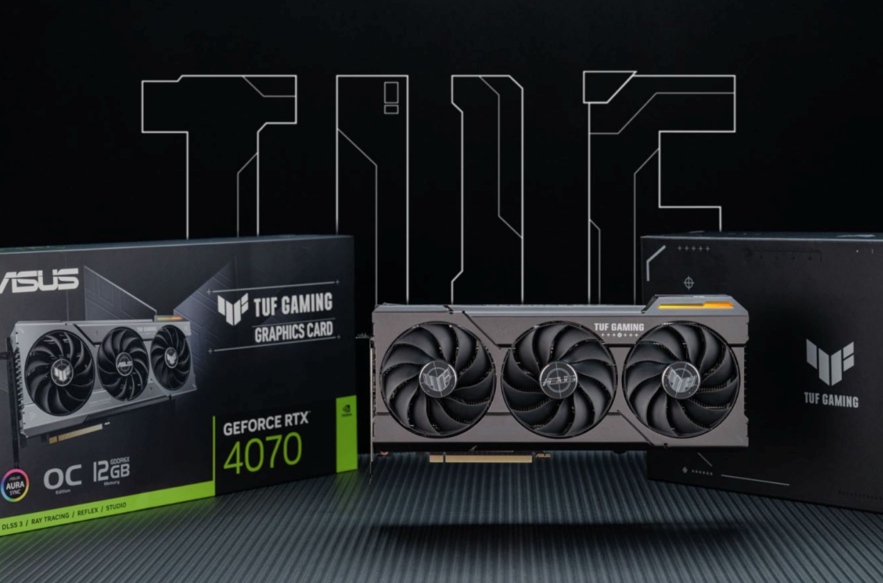 华硕RTX 4070显卡霸”7“登场 高能品质尽显实力