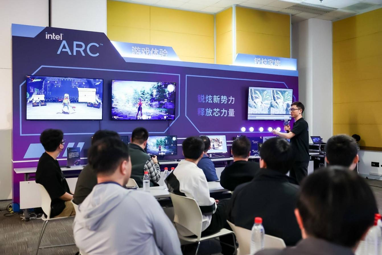 未来已来 成绩斐然！Intel锐炫家族主题演讲回顾进步之路
