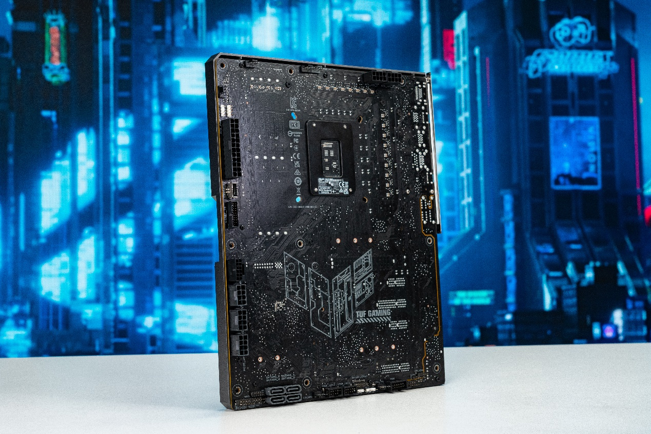 巅峰来袭 打破桎梏！Computex 2023华硕全新“无线”整机方案与旗舰显卡亮相