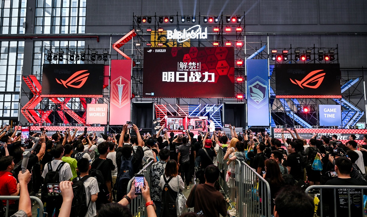 ROG x EVA-02二号机联名显卡降临BW2023