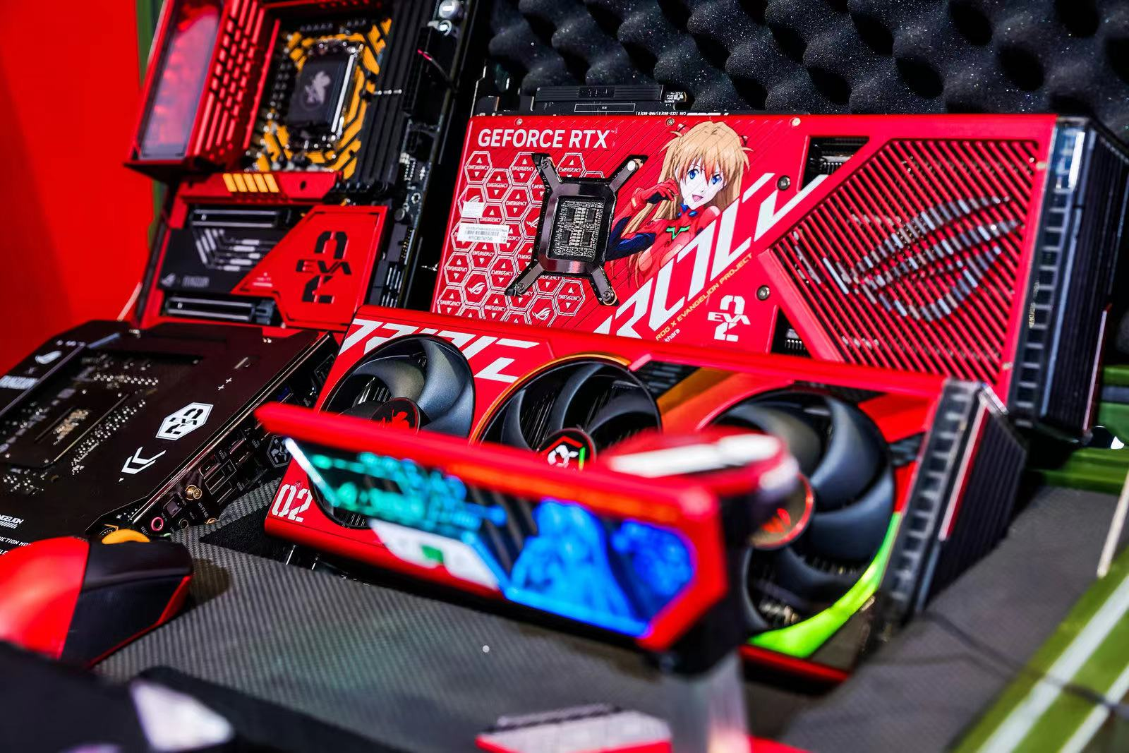 ROG x EVA-02二号机联名显卡降临BW2023