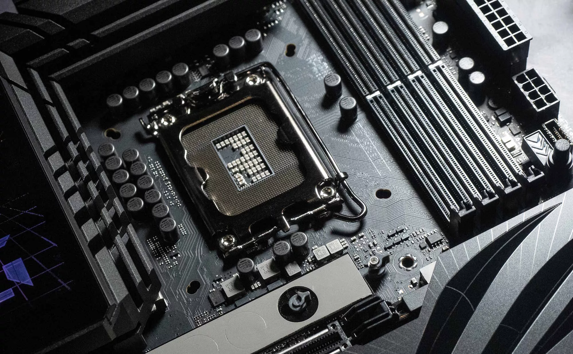 支持WiFi 7 华硕全新Z790主板支持下一代酷睿