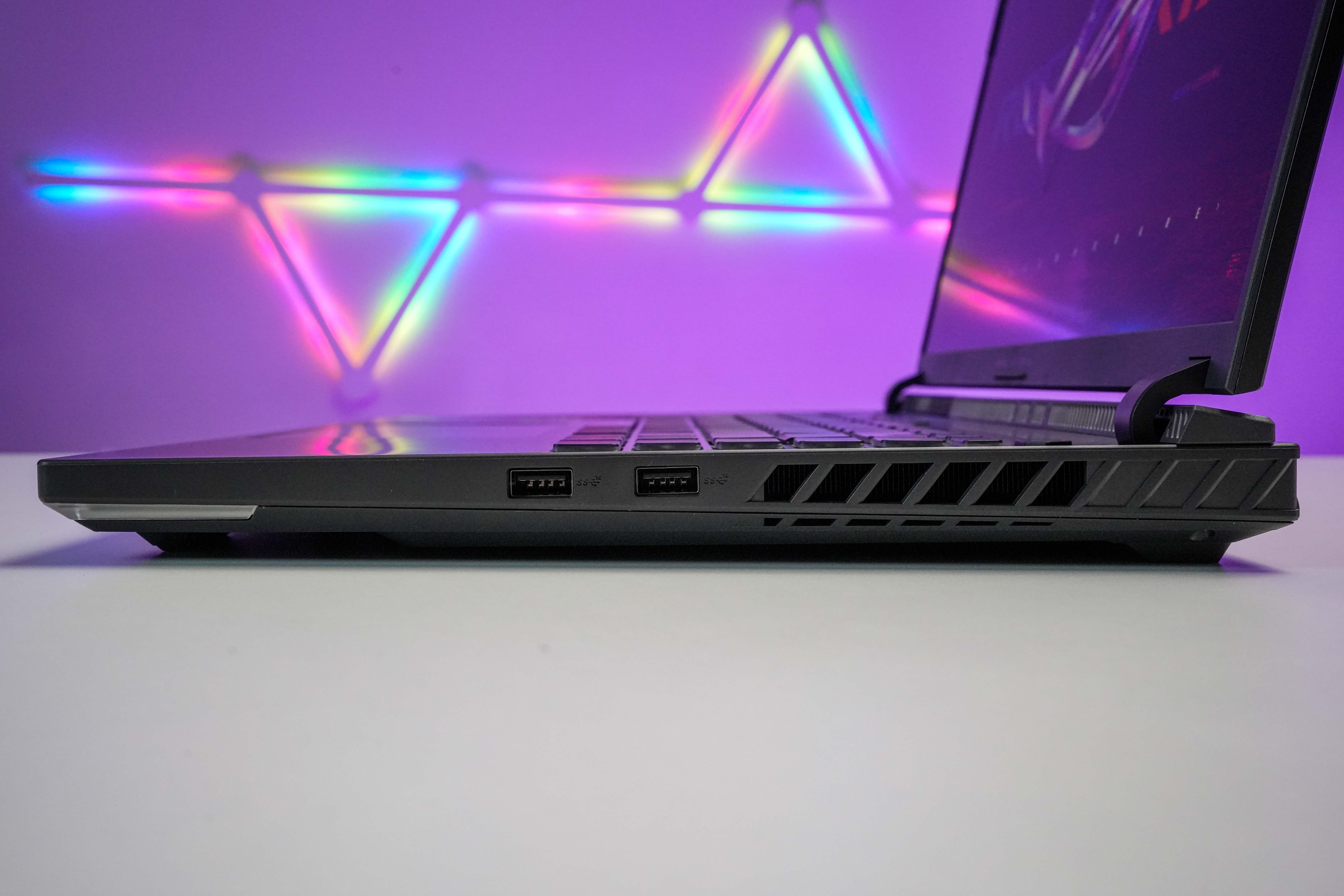ROG 魔霸新锐评测：电竞神机？真这么牛！
