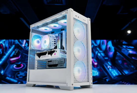 独特设计“无线”清爽！TUF GAMING 4070Ti SUPER WHITE背置显卡上市